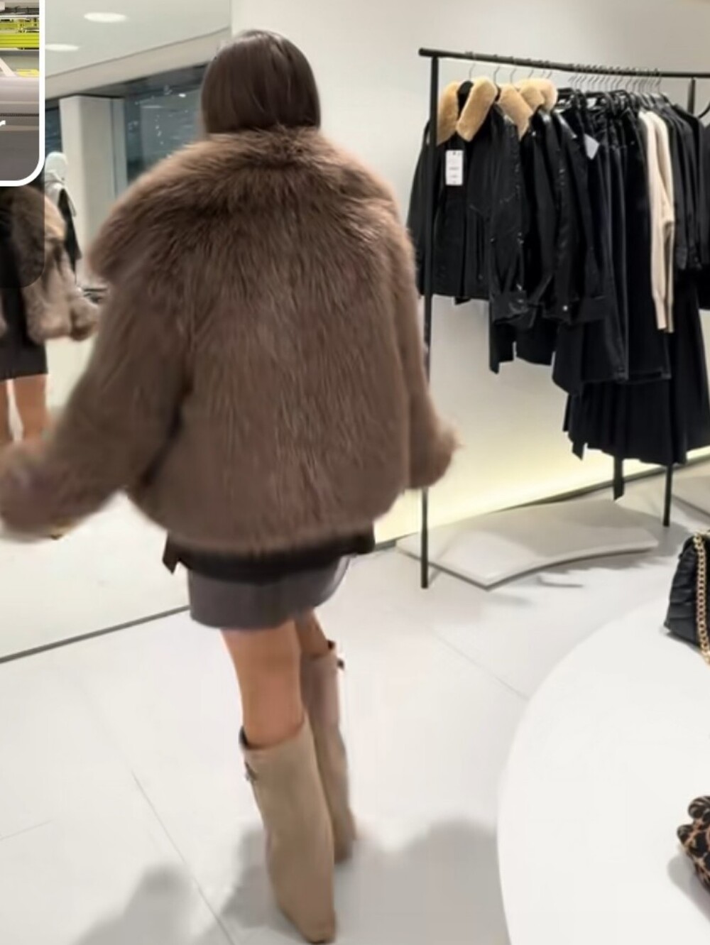 ZARA  FAUX FUR SHORT COAT - Picture 8 of 15